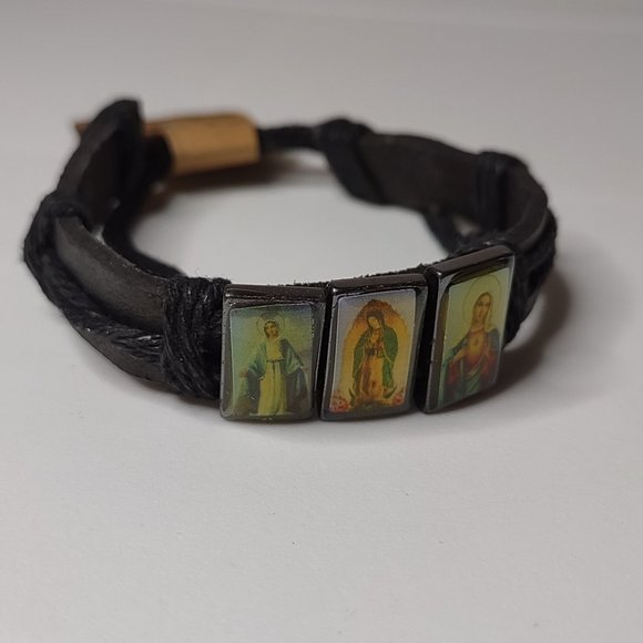 Catholic Black Band Bracelet With Tags - Picture 1 of 12